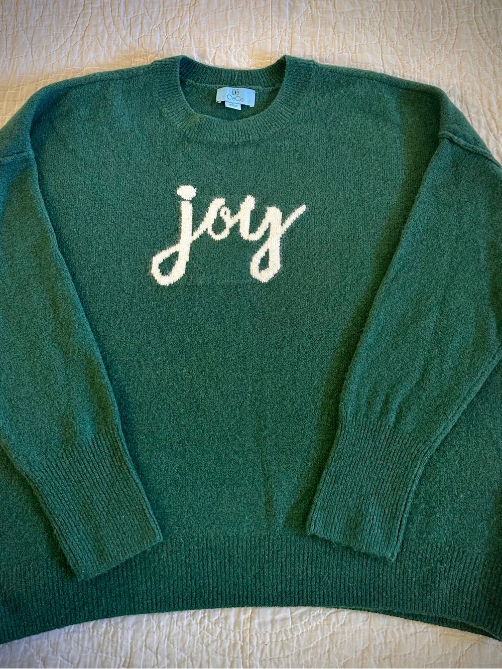 CeCe Women's Green Boxy Holiday Crewneck Sweater with White "joy" Script Sz M